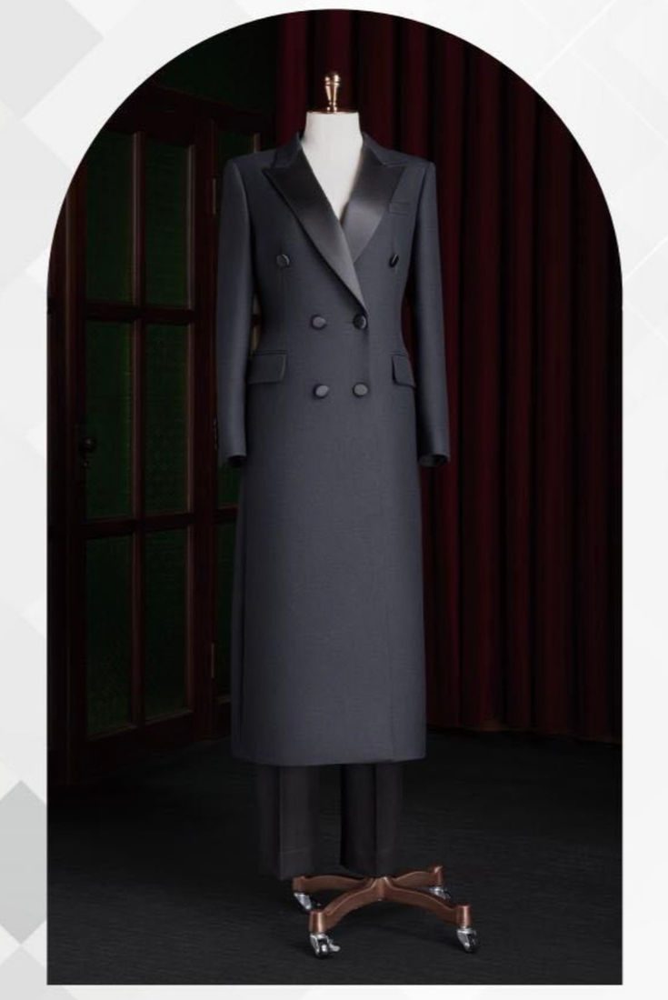 Noir Executive Dress Suit
